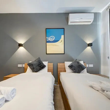 Kuya Duplex Penthouse With Private Heated Pool And Views By Haven And Keys Malta Apartment