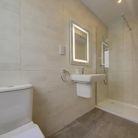 Apartment Kuya Duplex Penthouse With Private Heated Pool And City Views Is-Swieqi