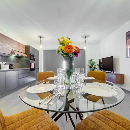 Kuya Duplex Penthouse With Private Heated Pool And City Views * Is-Swieqi