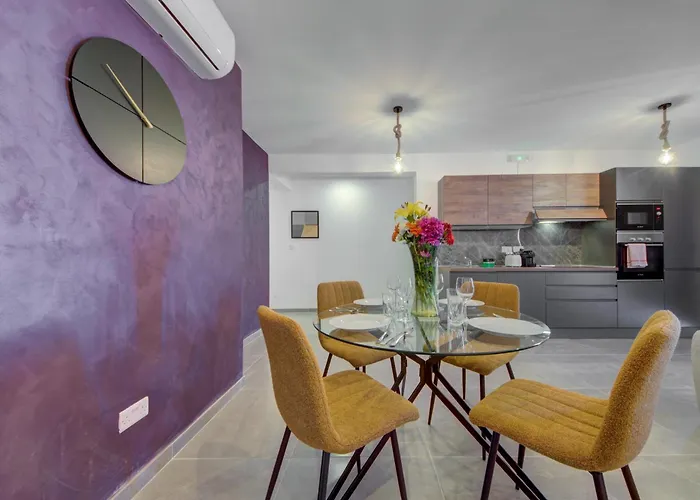 Kuya Duplex Penthouse With Private Heated Pool And Views By Haven And Keys Malta