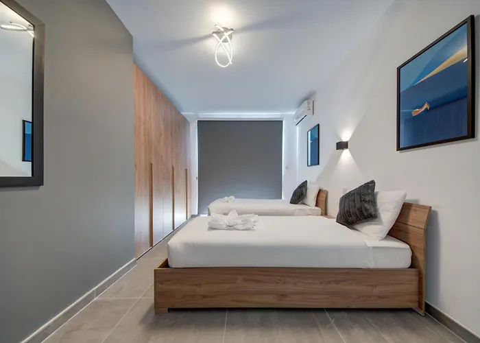 Kuya Duplex Penthouse With Private Heated Pool And Views By Haven And Keys Malta アパート *