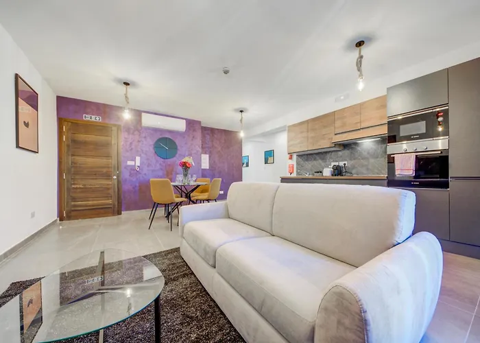 アパート Kuya Duplex Penthouse With Private Heated Pool And Views By Haven And Keys Malta *